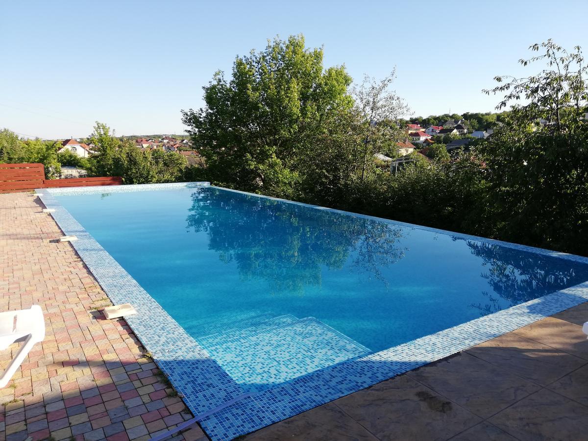 Grace Villa Codru Buitenkant foto